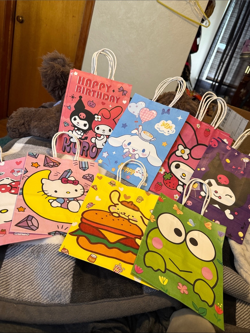Sanrio Character Gift Bag Set - Mixed Colors